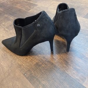Jones NY Booties
